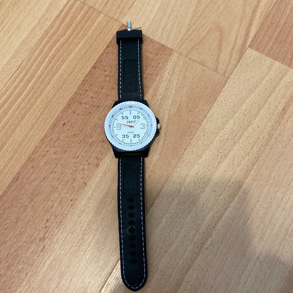 SBAO large face watch